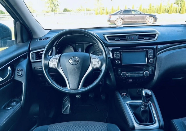 Nissan Qashqai cena 48900 przebieg: 134000, rok produkcji 2014 z Wieruszów małe 154